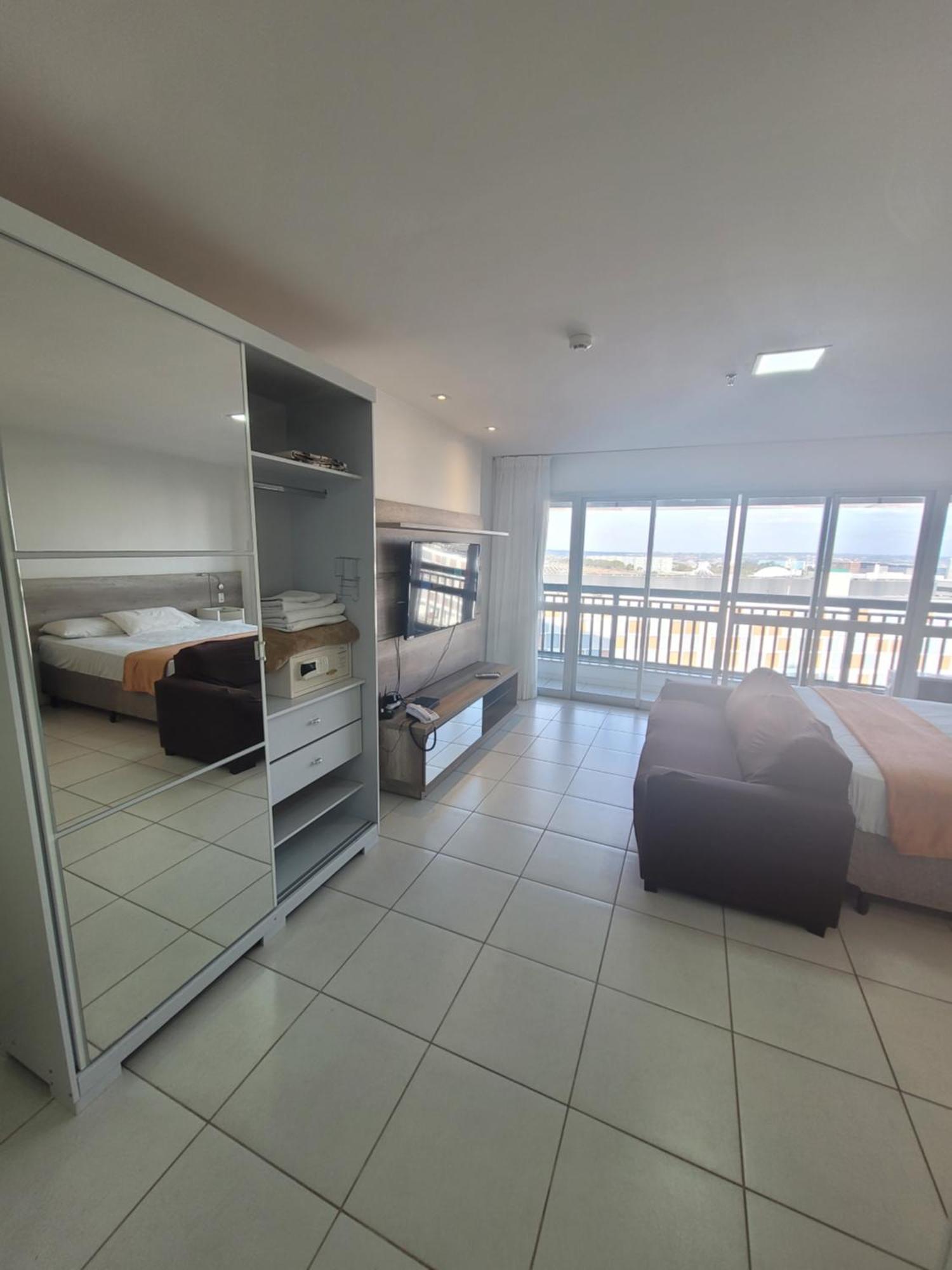 Vision Executive Premium Esplanada Aparthotel Brasilia Esterno foto
